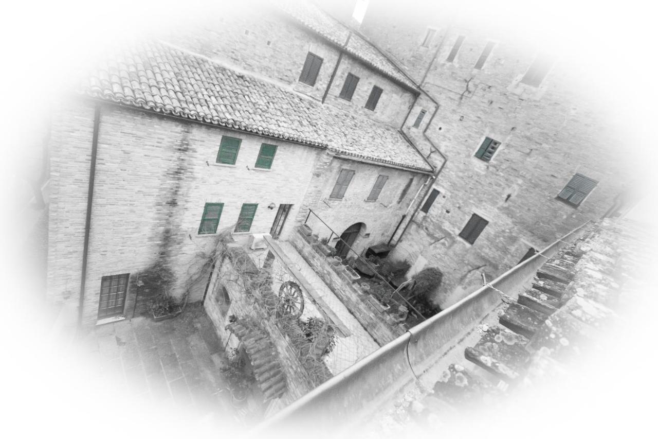 Hotel I Tigli Albergo Diffuso Corinaldo Exteriör bild